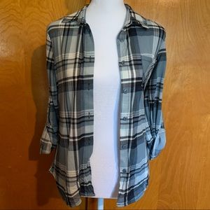 NEW Light Blue Black White Buttoned Flannel Rue21